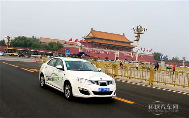 2013款 3.2L 4WD 自動(dòng)尊域版