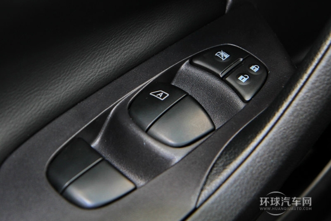 2013款 2.5L XL-NAVI豪華版