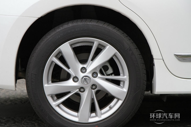 2013款 2.5L XL-UpperNAVI Tech尊貴版