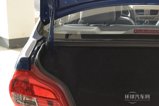 2012款 N3 1.0L 三廂實(shí)用型