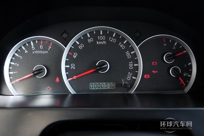 2012款 N3 1.0L 兩廂標準型