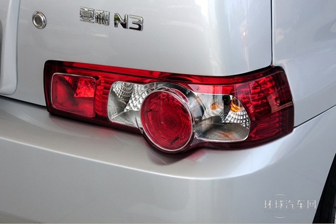 2012款 N3 1.0L 兩廂標(biāo)準(zhǔn)型