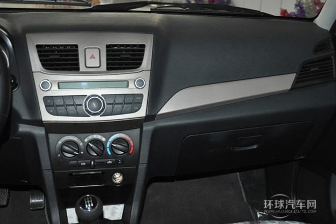 2012款 N3 1.0L 兩廂實用型