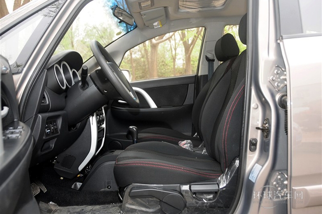 2014款 1.4L IMT天窗導(dǎo)航版 國IV