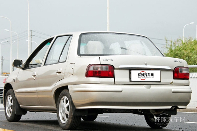 2011款 A+ 1.0L 三廂