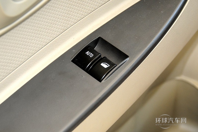 2011款 A+ 1.0L 兩廂 國IV