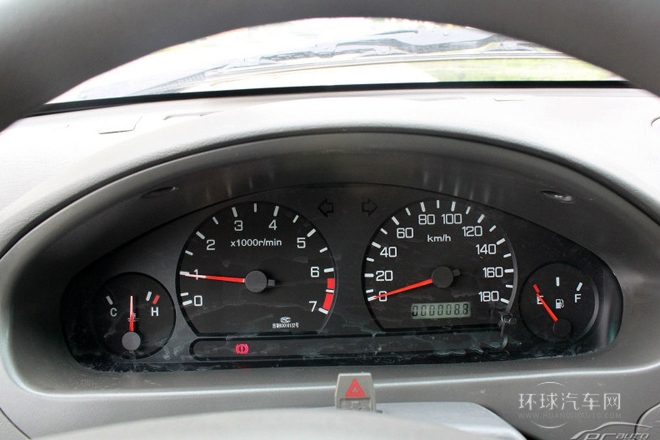 2011款 A+ 1.0L 兩廂