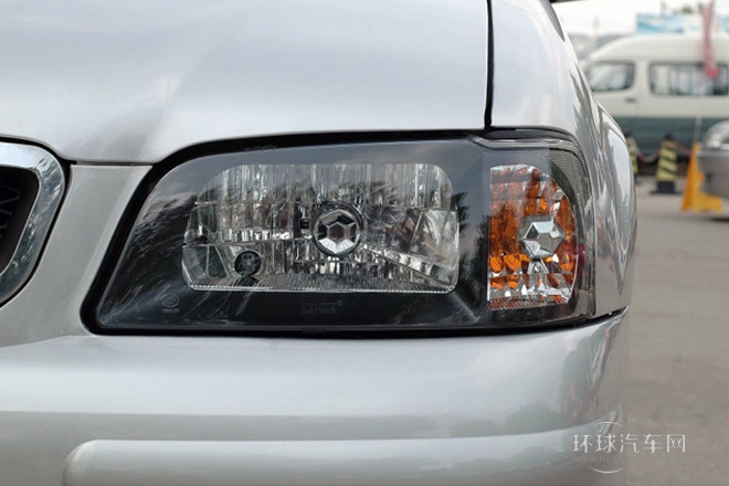 2011款 A+ 1.0L 兩廂（無空調）