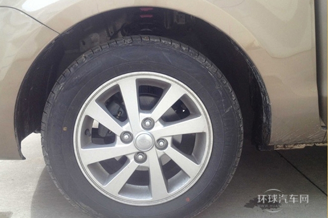 2014款 1.3L 手動舒適型