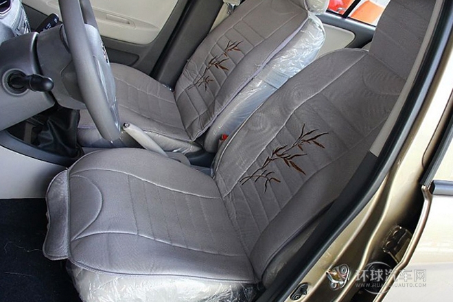 2014款 1.3L 手動(dòng)標(biāo)準(zhǔn)型