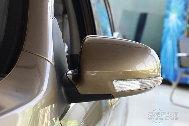 2014款 1.3L 手動(dòng)標(biāo)準(zhǔn)型