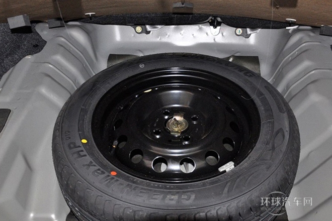 2014款 1.0L 手動標準型