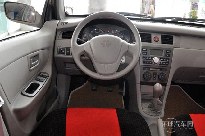 2014款 1.0L 手動標準型