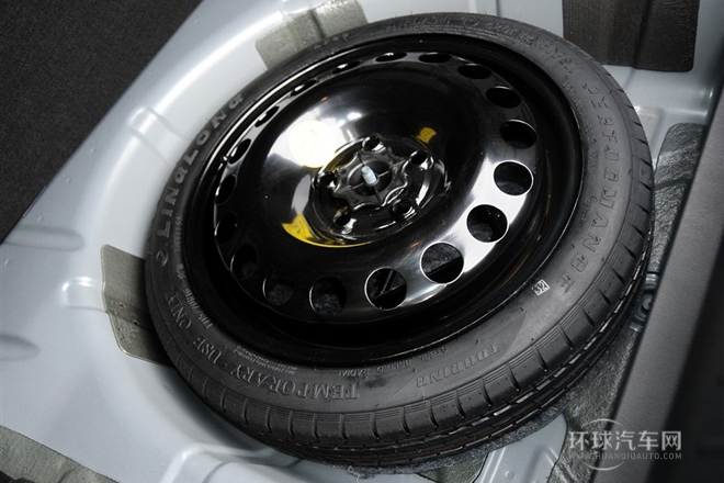 2014款 1.5L 手動(dòng)標(biāo)準(zhǔn)版