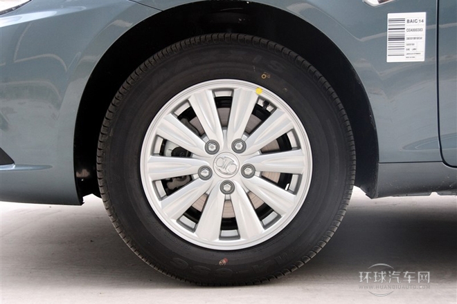 2014款 1.5L 手動標準版