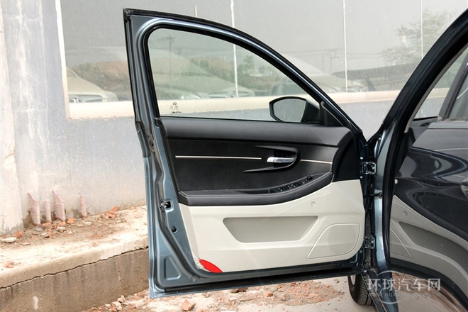 2014款 1.5L 手動標準版