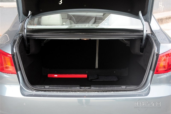 2014款 1.5L 手動標準版