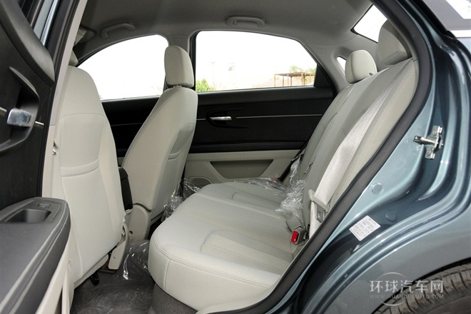 2014款 1.5L 手動標準版