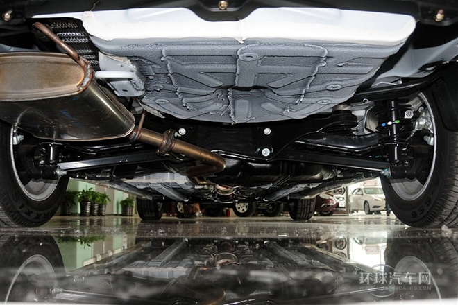 2014款 1.5L 手動舒適版