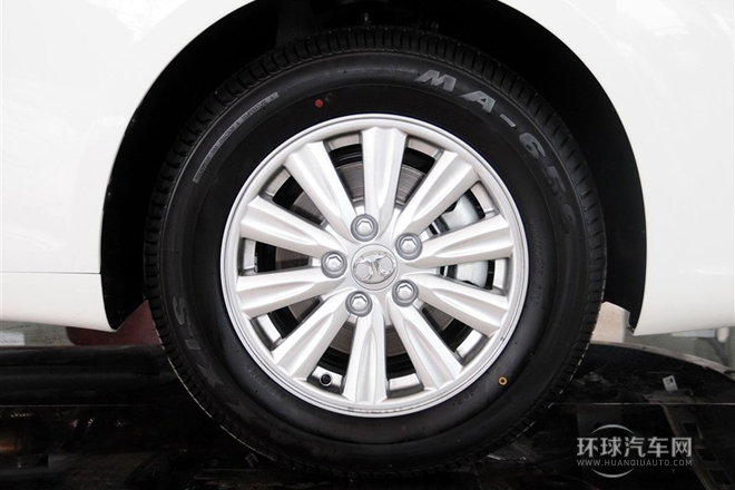 2014款 1.5L 手動舒適版