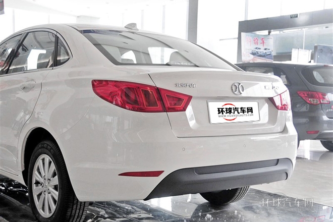 2014款 1.5L 手動(dòng)舒適版