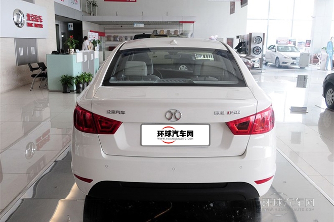 2014款 1.5L 手動舒適版