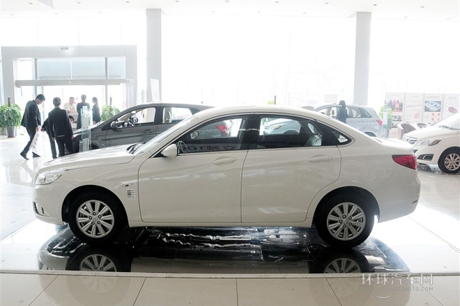 2014款 1.5L 手動舒適版