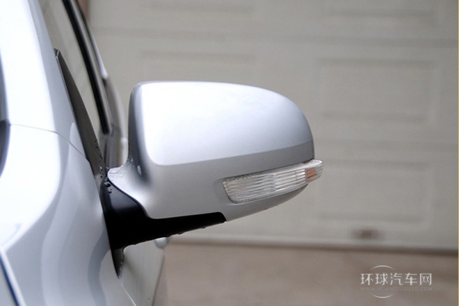 2013款 1.3L 手動智能節(jié)油尊貴型