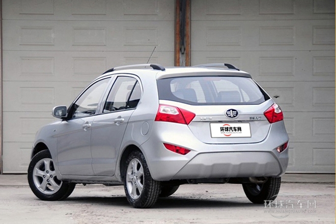 2013款 1.3L 手動智能節油尊貴型