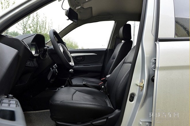 2013款 1.3L 手動尊貴型