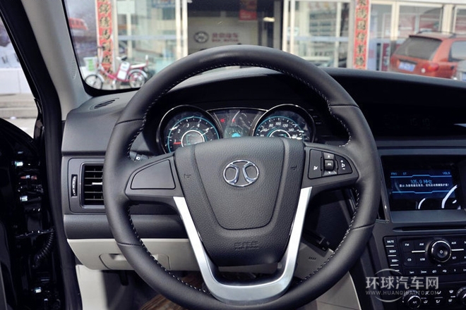 2014款 1.5L 手動豪華版