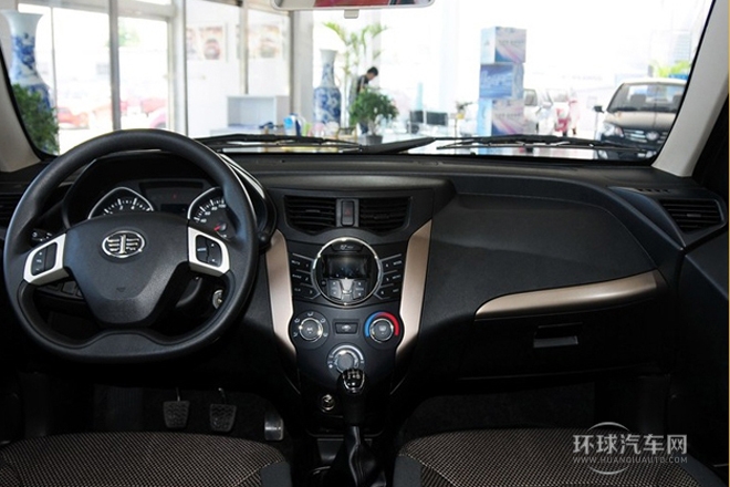 2013款 1.3L 手動舒適型