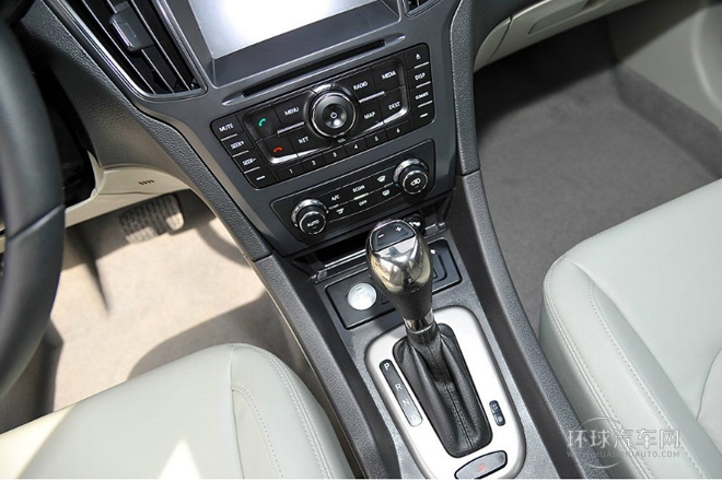 2014款 1.5L CVT豪華版