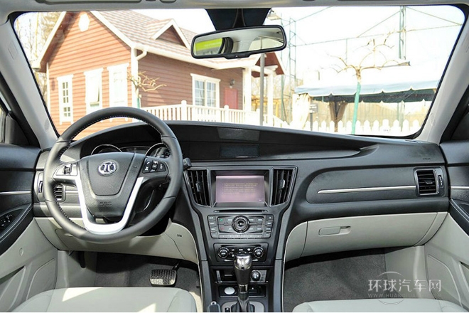 2014款 1.5L CVT豪華版