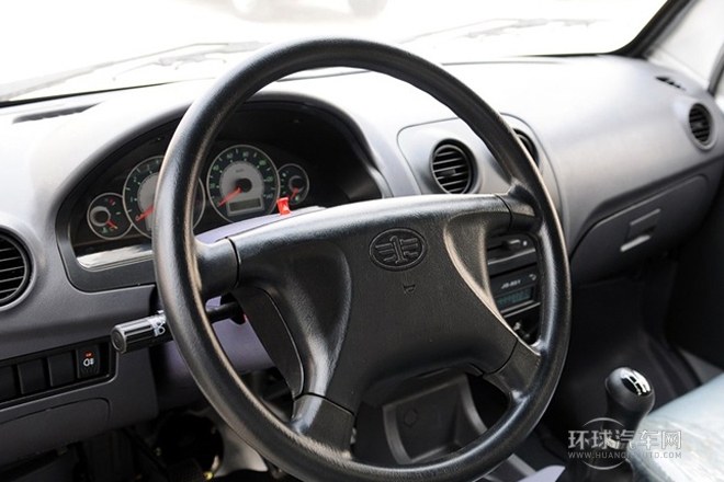 2011款 1.0L基本型加長箱