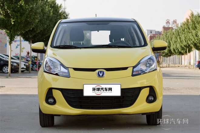 2014款 1.4L 手動(dòng)天窗型