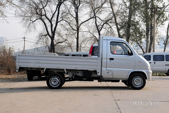 2011款 1.0L基本型加長箱