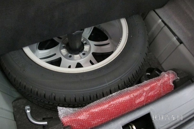 2011款 1.8T 自動行政版