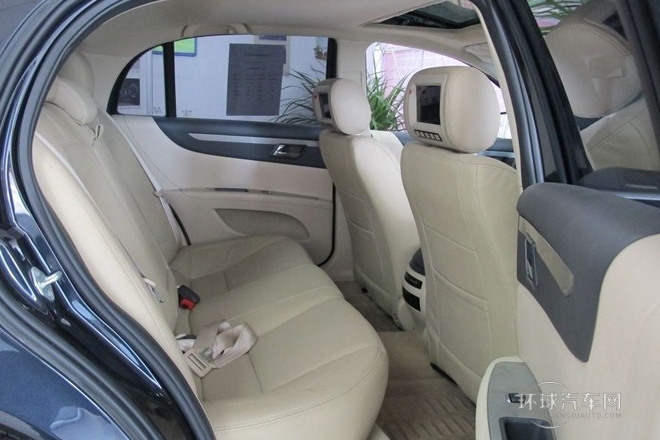 2011款 1.8T 自動(dòng)行政版