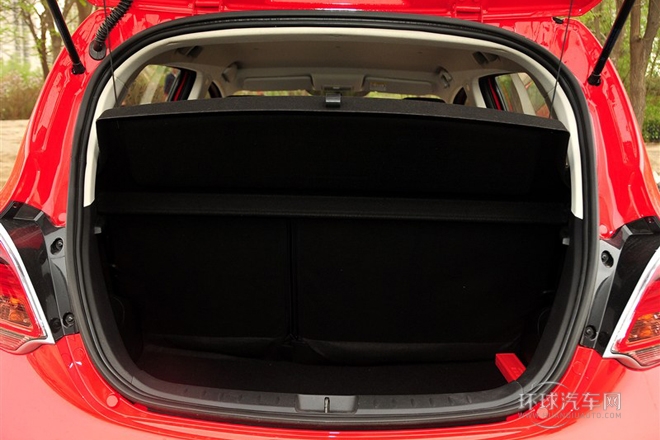 2014款 1.4L 手動尊貴型