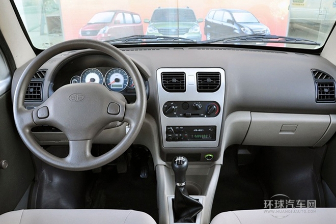 2011款 1.0L 舒適型LJ465QE1