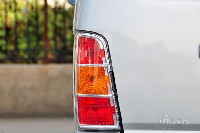 2011款 1.0L 舒適型LJ465QE1