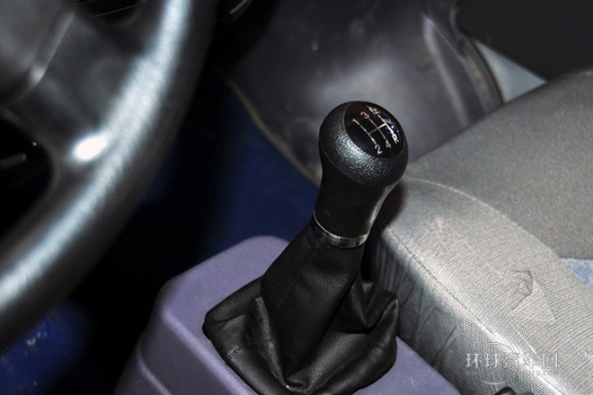 2011款 1.0L 舒適型DA465QA