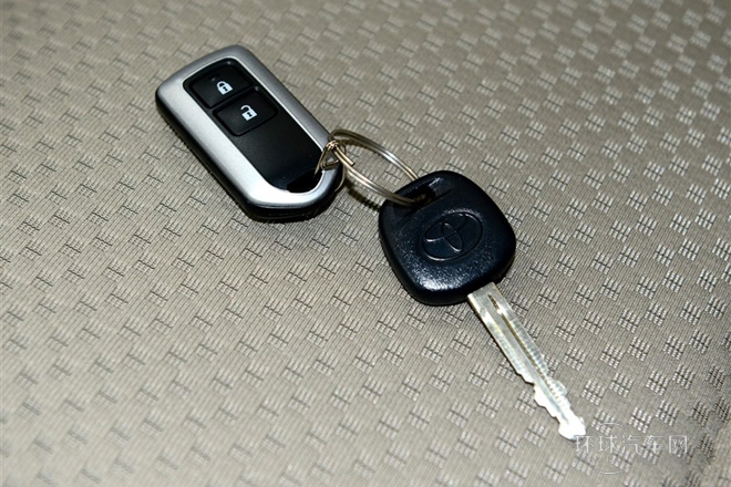 2014款 星耀 180G CVT舒適多功能版