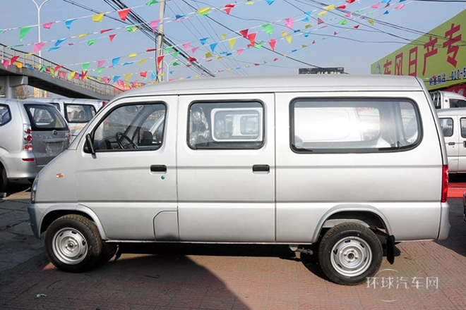 2011款 1.0L基本型