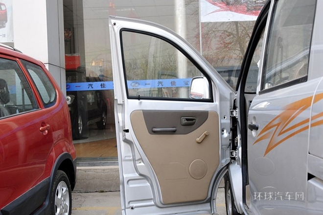 2011款 1.3L舒適型CA4GA6