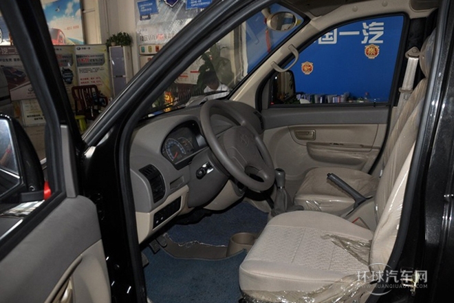 2011款 1.0L舒適型DA465QA