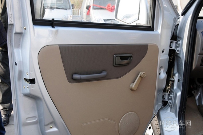 2011款 1.0L標準型DA465QA