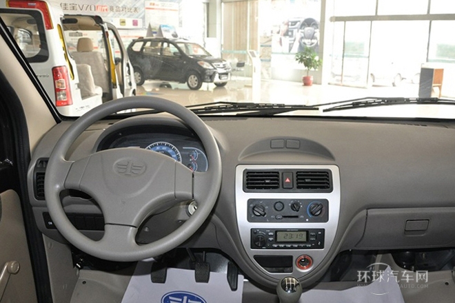 2011款 1.0L標(biāo)準(zhǔn)型DA465QA