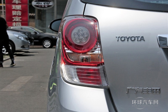 2014款 星耀 180G CVT豪華多功能版